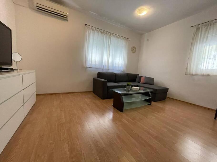 Lukica Apartament